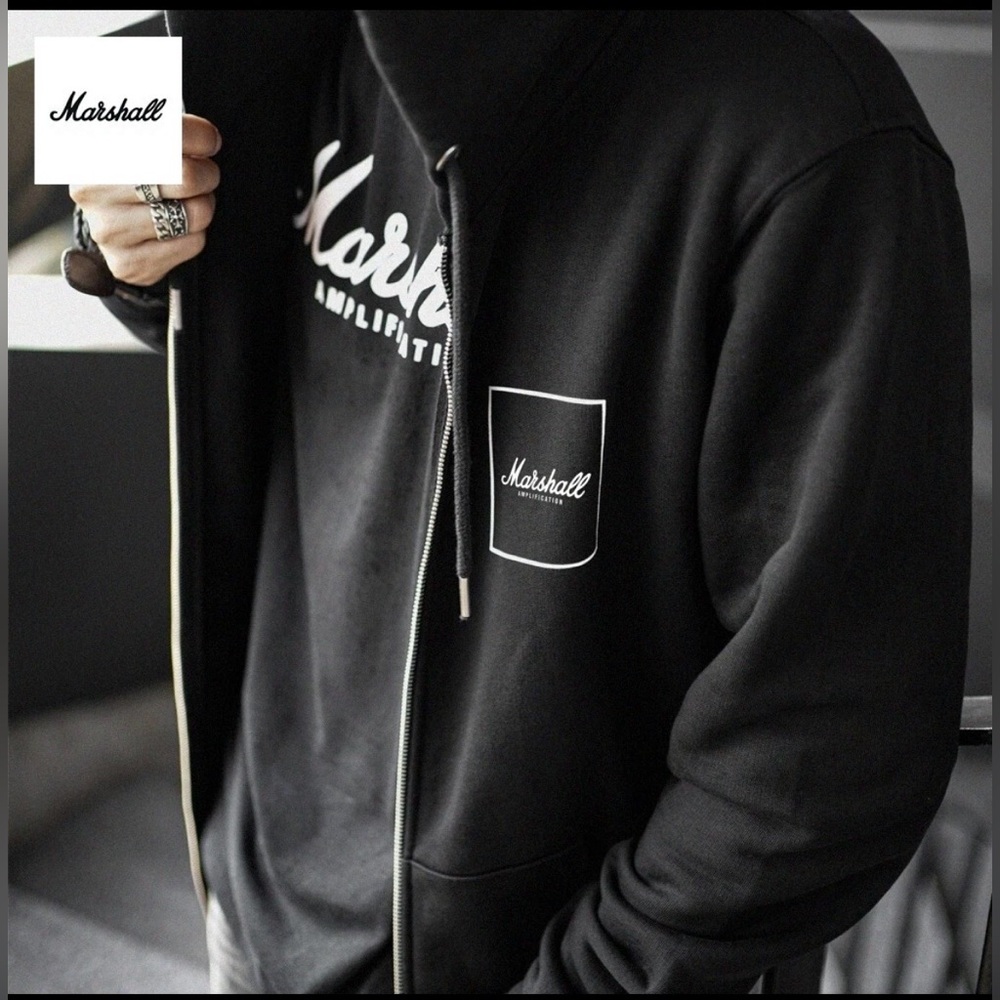 Marshall Thailand Official Black
Unisex Square Logo Zip-up Hoodie. Size Large